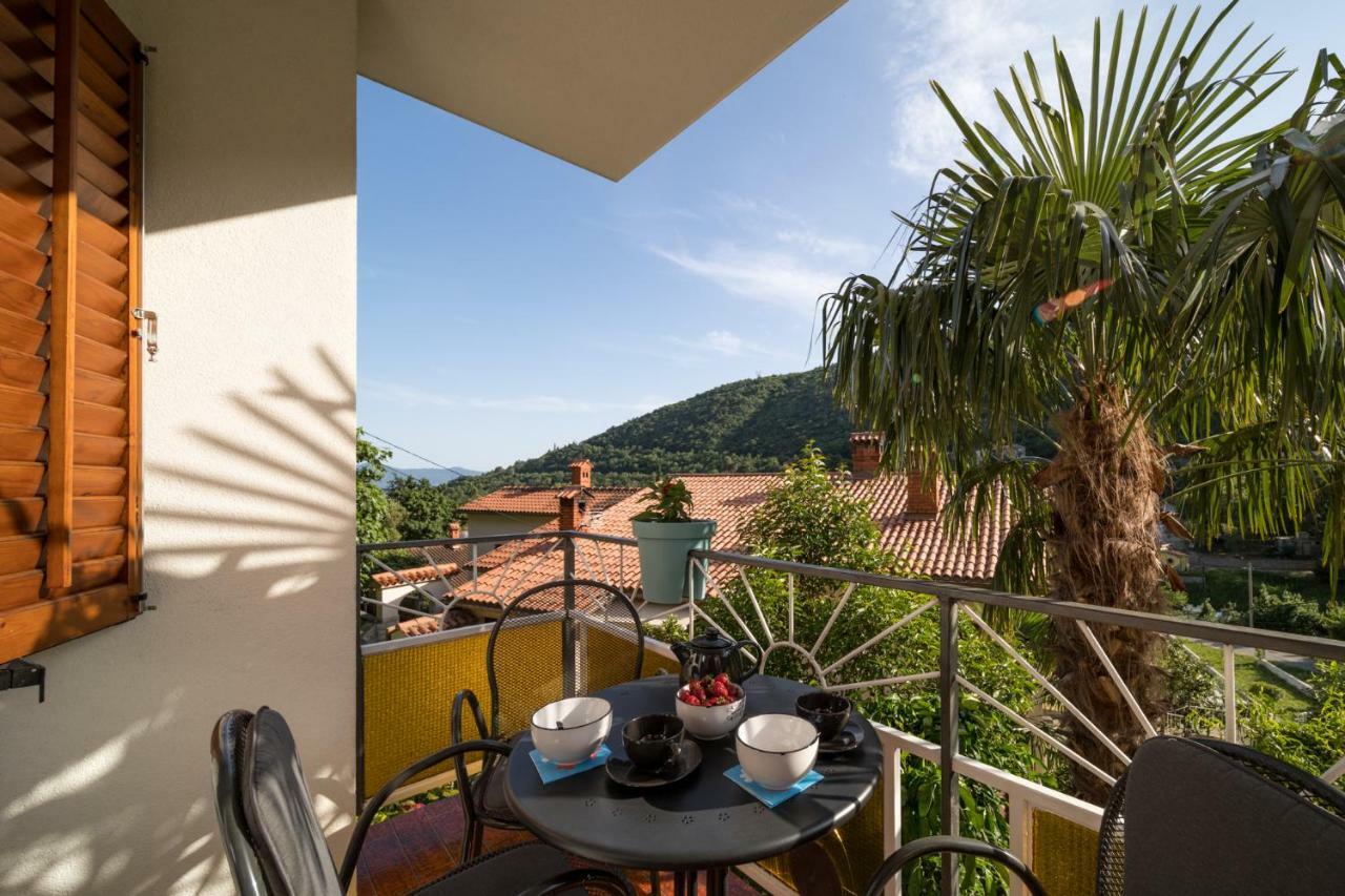 Impression Apartment Moscenicka Draga Exterior photo