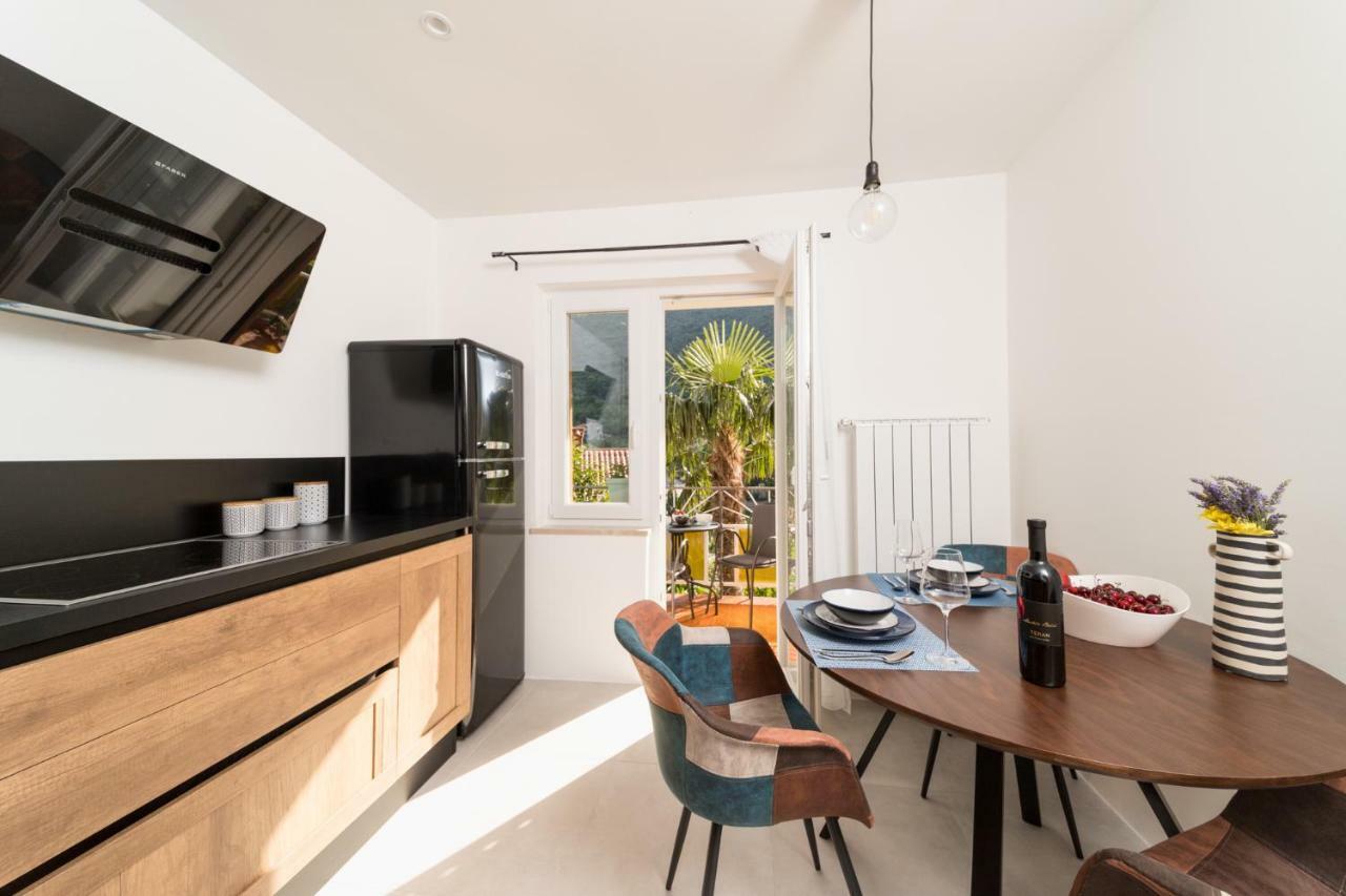 Impression Apartment Moscenicka Draga Exterior photo